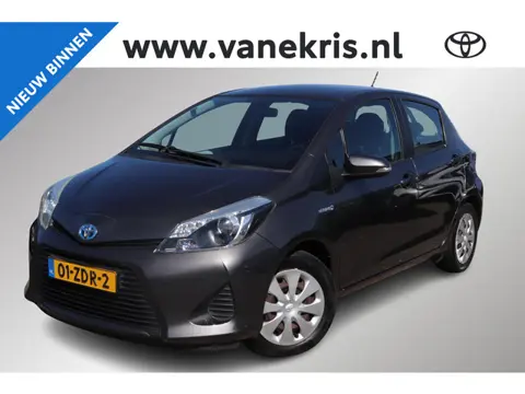 Toyota Yaris 1.5 Hybrid Aspiration, Apple CarPlay, Android