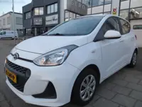 Hyundai i10 1.0i Comfort rijdbare schade !!! airco ,cruise ,elek pakket