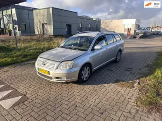 Toyota Avensis Wagon 2.0 VVTi Linea Sol Clima.Dynamo Defect