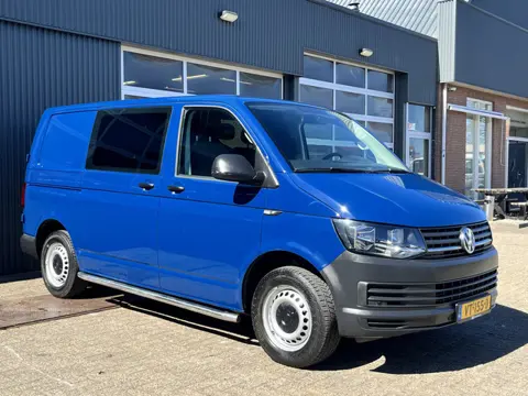Volkswagen Transporter 2.0 TDI L1H1 140pk Btw en Bpm vrij!! Airco Cruise controle Trekhaak 2500kg tr