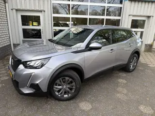 Peugeot 2008 1.2 PureTech Active (bj 2020, automaat)