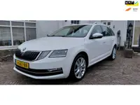 Skoda Octavia Combi 1.5 TSI Greentech Business Edition Plus Automaat in Excellent mooie conditie