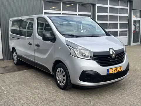 Renault Trafic Passenger 1.6 dCi BTW / BPM VRIJ!! marge 9-Persoons Lengte 2 Airco Cruise control Nav
