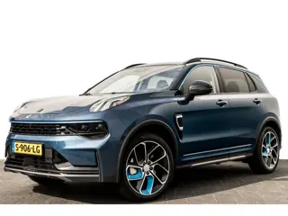 Lynk & Co 01 1.5 Plug-in Hybrid 262 Pk | Panoramadak | Adapt. Cruise | 360 Camera | Keyless | 1e Eig