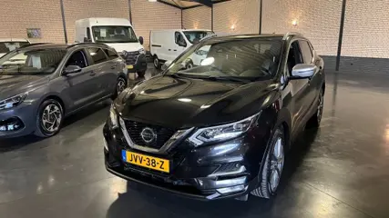 NISSAN QASHQAI 1.3 DIG-T TEKNA +