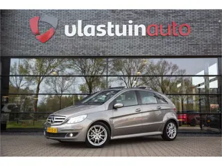 Mercedes-Benz B-Klasse 200 Turbo , Panoramadak, Trekhaak,