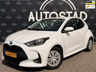 Toyota Yaris 1.5 Hybrid Active Automaat/NL-Auto/2e Eigenaar/NAP/APK/Navi/Airco