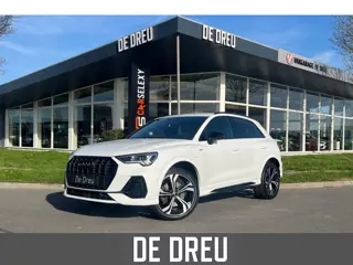 Audi Q3 45 TFSIe 245pk S edition | CAMERA | ADAPTIVE | STOELVERW |
