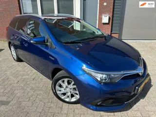 Toyota Auris 1.8 Hybrid Lease Pro / Pano / Navi / Camera / PDC / DAB / NAP