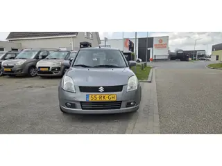 Suzuki Swift 1.5 Exclusive