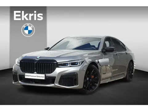 BMW 7 Serie Sedan 745e | High Executive | M Sportpakket | Driving Assistant Professional | Parking A