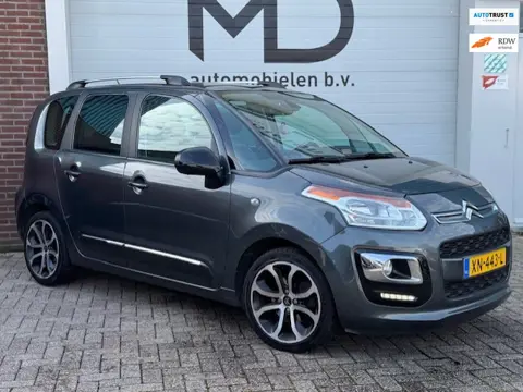 Citroen C3 Picasso 1.2 Exclusive - Nieuwe DB riem - Trekhaak