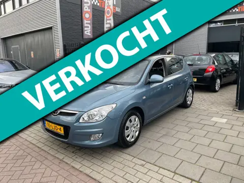 Hyundai I30 1.6i Dynamic 2e Eigenaar! Trekhaak Airco NAP APK