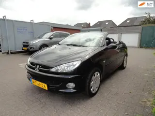 Peugeot 206 CC 1.6-16V CABRIO