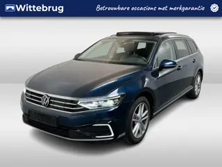 Volkswagen Passat Variant 1.4 TSI PHEV GTE / AUTOMAAT/ PANO/ TREKHAAK/ DCC/ PARK.SENSOR + 360 CAMERA