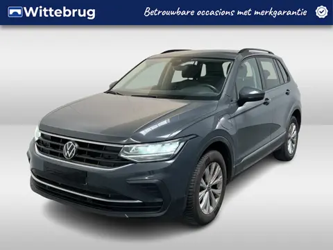 Volkswagen Tiguan 1.4 TSI eHybrid Life / AUTOMAAT/ 245PK/ ACC/ PARK.SENSOREN V+A/ CAMERA/ DODEHOEK/ 