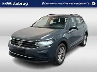 Volkswagen Tiguan 1.4 TSI eHybrid Life / AUTOMAAT/ 245PK/ ACC/ PARK.SENSOREN V+A/ CAMERA/ DODEHOEK/ 