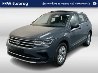 Volkswagen Tiguan 1.4 TSI eHybrid Elegance / AUTOMAAT/ 245PK/ PANO/ TREKHAAK/ PARK.SENSOR.V+A/ CAMER