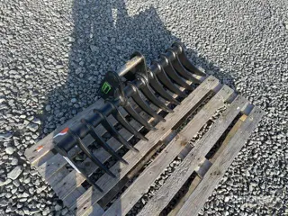 HAENER HBR1000-MS01 1000 mm Excavator Rake (Unused