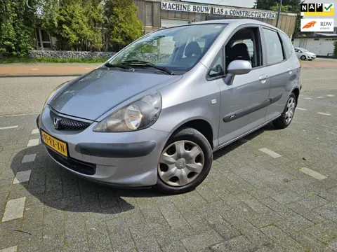 Honda Jazz 1.2 Cool Airco Met Nieuwe APK