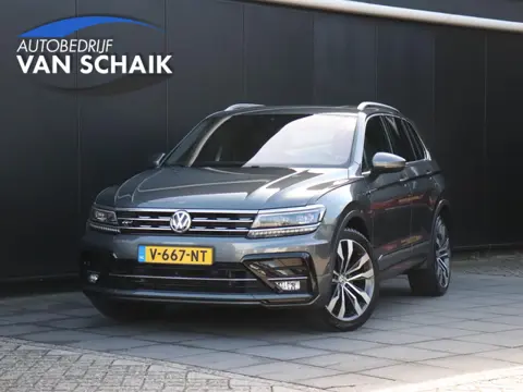 Volkswagen Tiguan 2.0 TDI 4Motion Highline Business R | GRIJS KENTEKEN | MEMORY | LEDER | PANO-DAK |