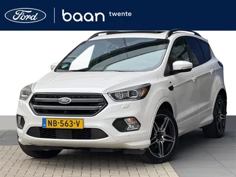 Ford Kuga 1.5 EcoBoost ST Line | Panoramadak | Trekhaak wegkl. | Winter Pack | Camera | SONY | Parel