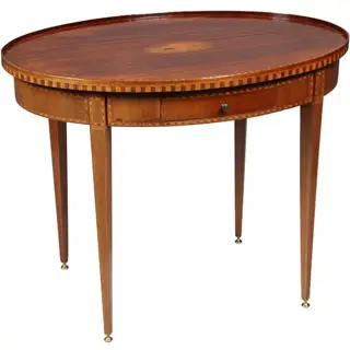 Mahonie Louis Seize stijl theetafel ca 1910 eeuw ingelegd met satijn, hulst en noten