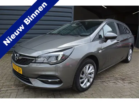 Opel Astra Sports Tourer 1.2 Business Executive Led Navigatie Stoel verw Stuur verw