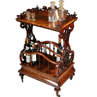 Canterbury voor bladmuziek maar ook als dranktafeltje een uitkomst ca 1865