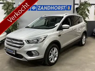 Ford Kuga 1.5 EcoBoost Titanium // Keyless // Carplay // trekhaak weklapbaar Verkocht!!!