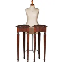 Stel van 2 Luikse pedestals met uittrekbaar blaadje voor een kandelaar ca 1850