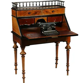Noten met wildnoten Willem III secretaire met zwarte accenten ca 1875