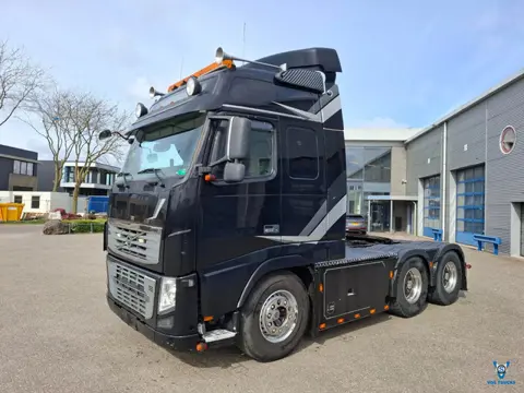 Volvo FH 16.750 / 6X4 / 2XBIG AXLE / TECHNICAL 60 TON / HYDRAULICS / VEB+ / 675090 KM / AUTOMATIC / 