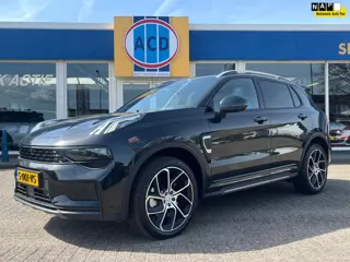 Lynk & Co 01 1.5 261pk PHEV 7DCTH | Black-Line | Zwarte hemel | Orig.NL | PanoramaDak | 360 graden C
