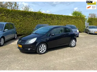 Opel Corsa AIRCO MOOIE GOED RIJDENDE AUTO COLOR EDITION 1.4-16V