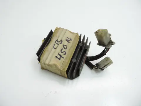 SPANNINGSREGELAAR Honda CB 450 1984 - 1985