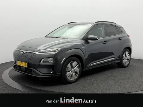 Hyundai KONA EV Limited 64 kWh 3- Fase SOH 96,4% | Warmtepomp | Camera | Navigatie | Head-Up Display