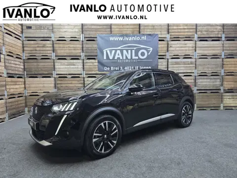 Peugeot E-2008 EV GT Pack 50 kWh FULL LED Navi Clima Leder Pano 18"LM