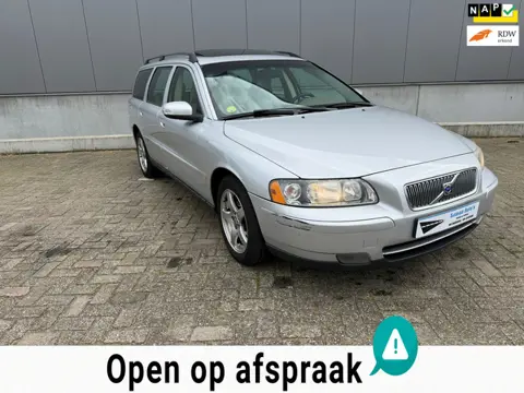 Volvo V70 2.4 Edition CRUISE, PANO