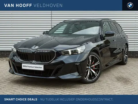 BMW 5 Serie Touring 520i M Sport Automaat / Trekhaak / Adaptieve LED / Parking Assistant Plus / Stoe