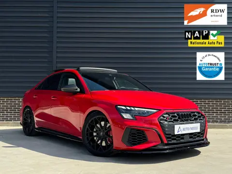 Audi A3 Limousine 2.0 TFSI S3 quattro NAP, PANO, Massage, B&O, Dodehoek