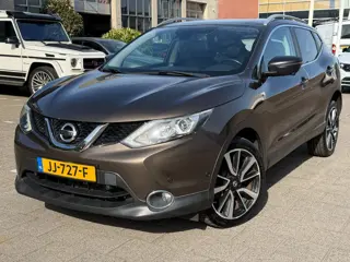 Nissan Qashqai 1.2 Tekna l PANO l LEDER BEKL.