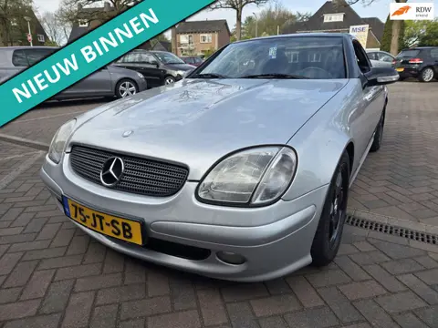 Mercedes-Benz SLK-klasse 230 K. AUTOMAAT EN TOP ONDERHOUDEN GEWOON LEUKE ZOMER AUTO