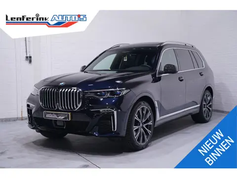 BMW X7 xDrive40i M Sport NAP M Stoelen Carbon spiegels Leder dashbord Massage Standverwarming Bowers