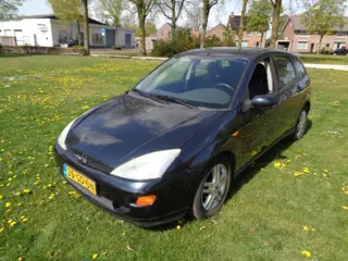 FORD FOCUS met nieuwe a p k 