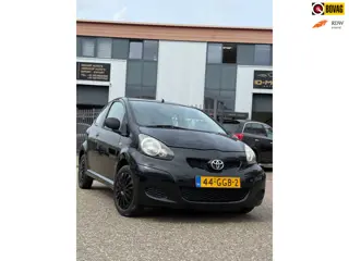 Toyota Aygo 1.0-12V NAP APK ZWART NETTE STAAT