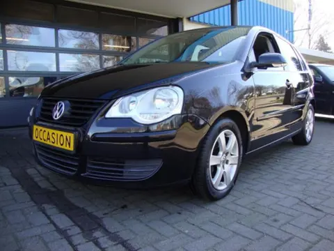 VW Polo 1200i 5 DEURS Black Edition 2 x vanaf 3995