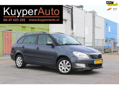 Skoda Fabia Combi 1.2 TSI Ambition automaat dsg ,,NAP,,trekhaak navi airco cruise