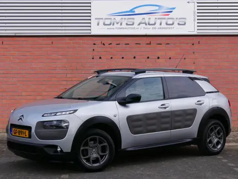 Citroen C4 Cactus 1.2 PureTech Shine. nieuwe distributie. pano. camera.