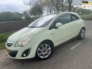 Opel Corsa 1.4-16V Cosmo